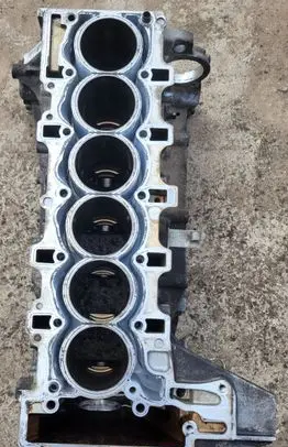 BMW 3 E90 E91 Engine block 