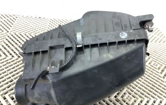 Honda Odyssey Air filter box