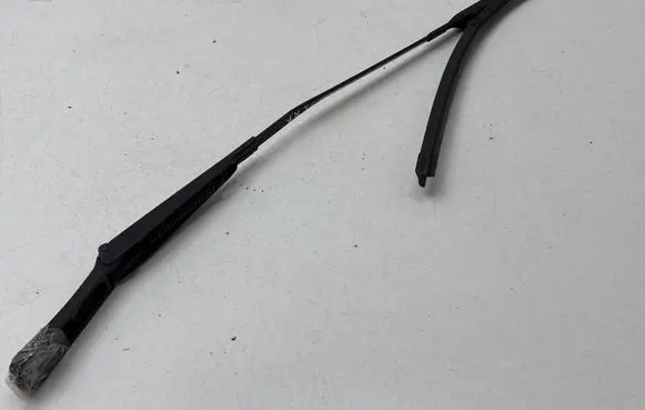 Volkswagen Transporter - Caravelle T6 Windshield/front glass wiper blade 7E2955409B
