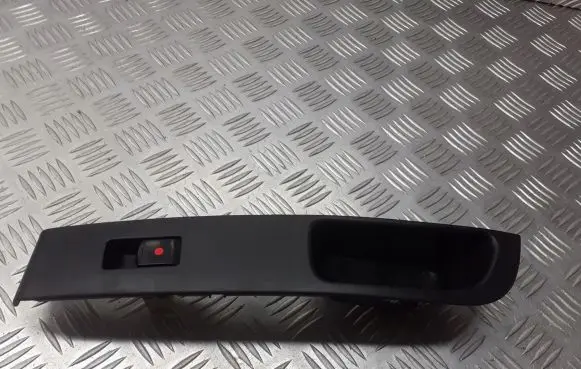 Nissan Micra Electric window control switch