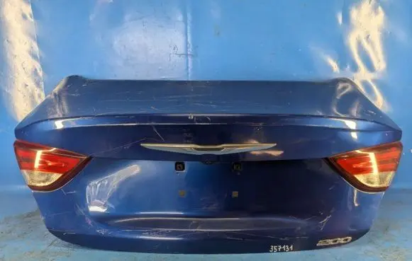 Chrysler 200 Tailgate/trunk/boot lid 68145914AA