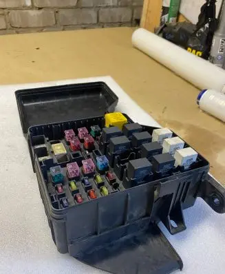 Hyundai Santa Fe Fuse module