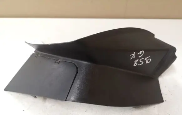 Tail light part