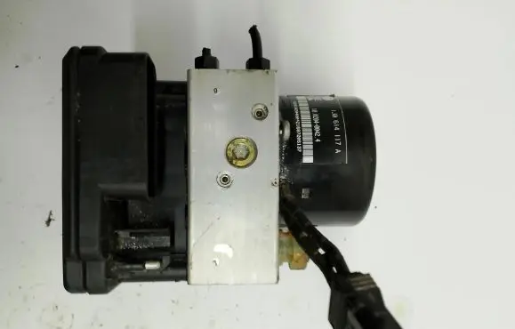 Audi A3 S3 8P ABS Pump 1J0614117A