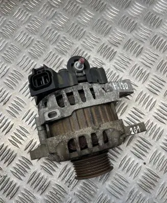 Hyundai i30 Generator/alternator 373002B101 2655447