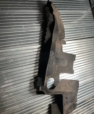 Audi A6 S6 C6 4F Intercooler air guide/duct channel 4F0121284