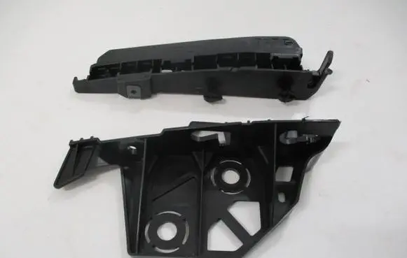 Peugeot 5008 Fender mounting bracket 7119QC