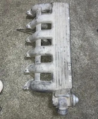 BMW 5 E34 Intake manifold 2245027 1563752073