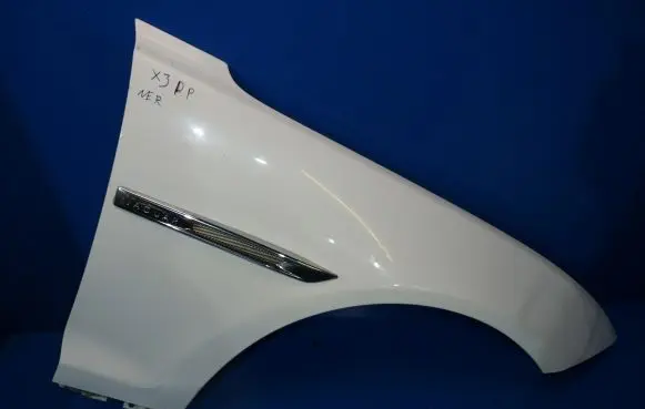 Jaguar XJ X351 Fender