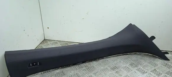 BMW X1 F48 F49 (A) pillar trim 7402608