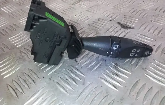 Ford Focus Wiper control stalk 98AG17A553DC