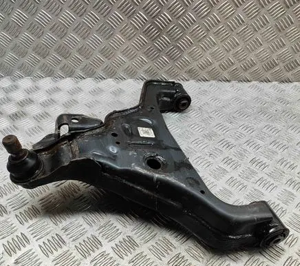 Mercedes-Benz X-class W470 Front lower control arm/wishbone A4703301000