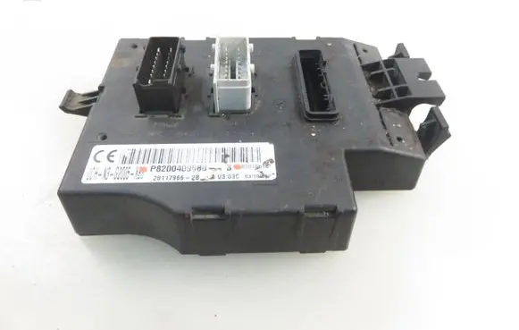 Opel Vivaro Comfort/convenience module P8200409680B