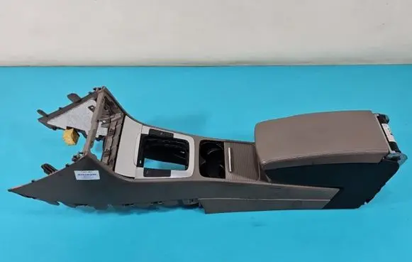 Volkswagen PASSAT B6 Armrest 3C0863319G IMPRK1417697