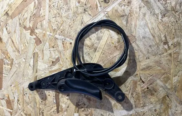 BMW 5 F10 F11 Engine bonnet (hood) release handle 9114002