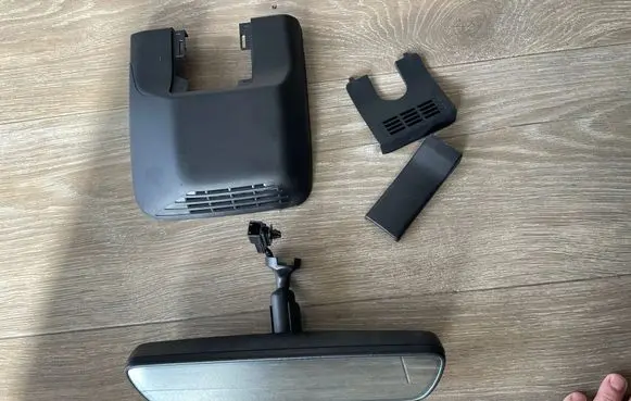 Toyota bZ4X Rear view mirror (interior) W11048368 8646642140