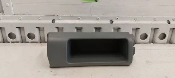 Iveco Daily 4th gen Dashboard storage box/compartment 3802545