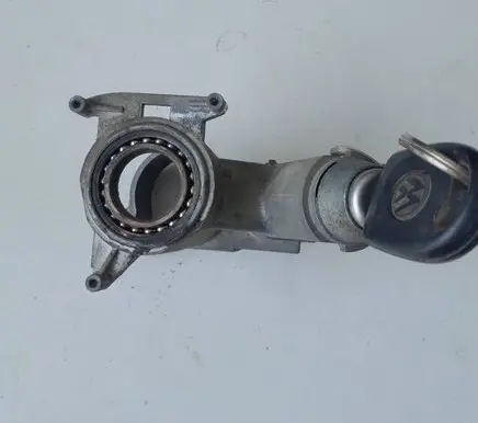Volkswagen Golf II Ignition lock 357905851D