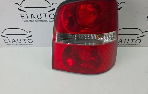 Volkswagen Touran I Rear/tail lights 1T0945258D