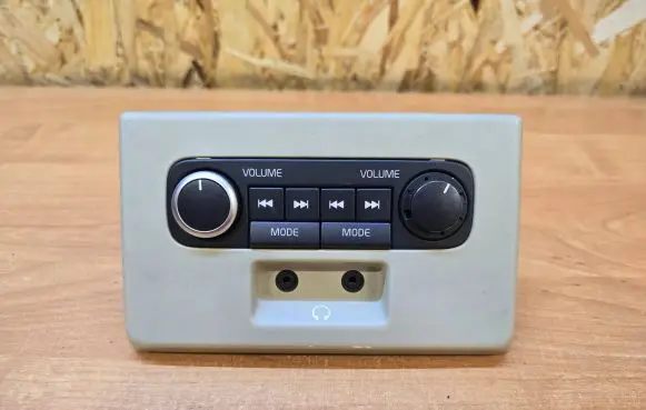 Volvo XC70 Head unit multimedia control 39872025 07W44E02 MP442200031