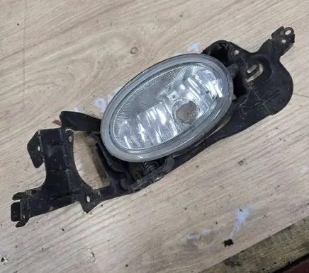Honda FR-V Front fog light 11422539