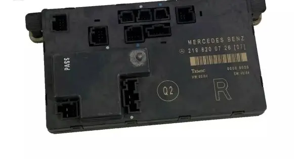 Mercedes-Benz CLS C219 Door control unit/module A2198200726