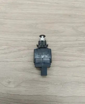 Volvo XC90 Brake pedal sensor switch 8622064 10W434