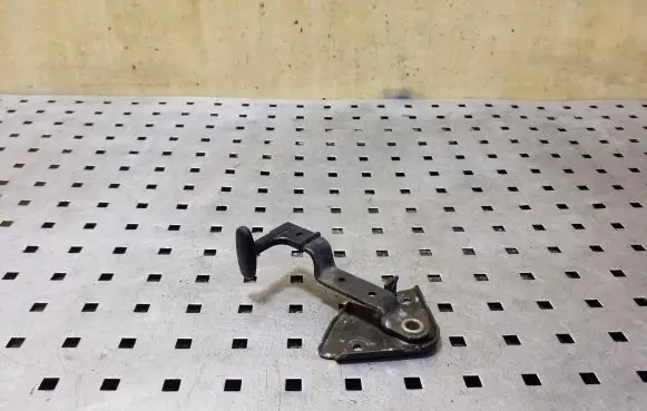 Audi A6 S6 C5 4B Engine bonnet (hood) release handle
