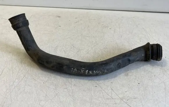 Ford Galaxy Air intake hose/pipe 028103465B