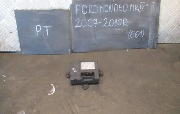 Ford Mondeo MK IV Door control unit/module 7G9T14B534AD