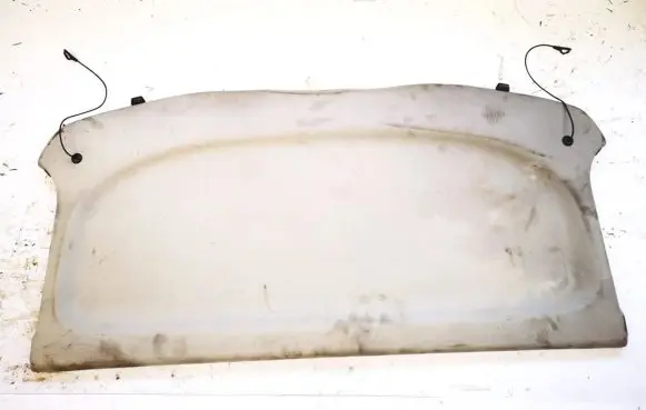 Parcel shelf