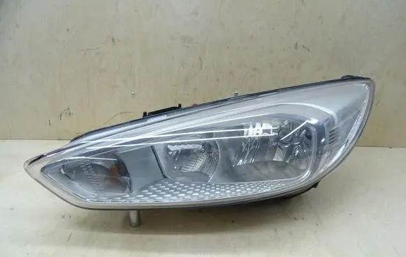 Ford Focus Headlight/headlamp