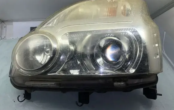 Nissan X-Trail T31 Headlight/headlamp HCR599