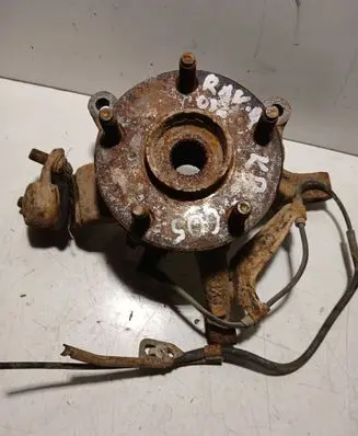 Toyota RAV 4 (XA20) Front wheel hub