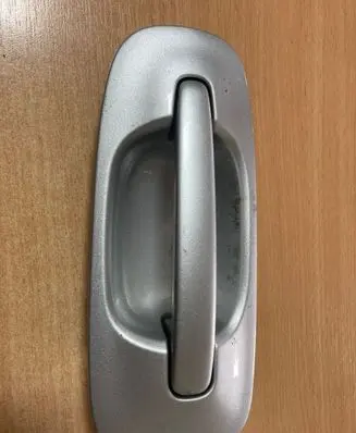 Subaru Impreza II Front door exterior handle