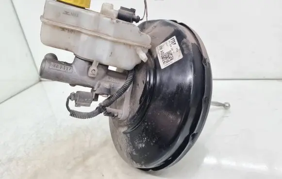 Seat Ibiza IV (6J,6P) Brake booster 6R1614105F 1K0945459A 5N0945459A