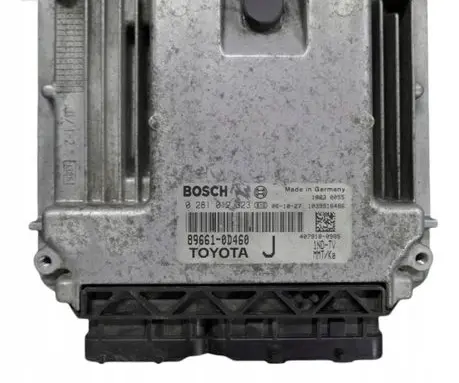 Toyota Yaris Engine control unit/module 0281012323 896610D460