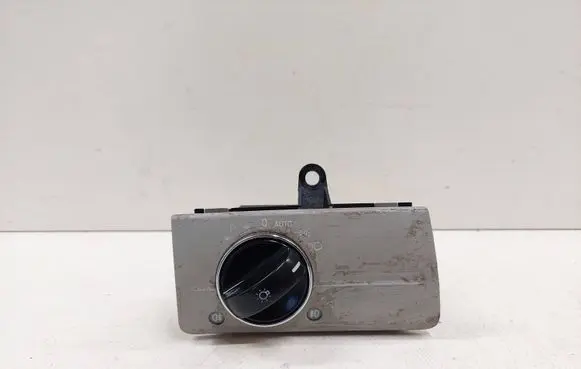 Mercedes-Benz E W211 Light switch 2115450704