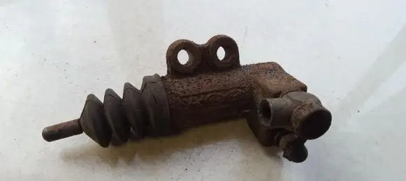 KIA Ceed Clutch master cylinder