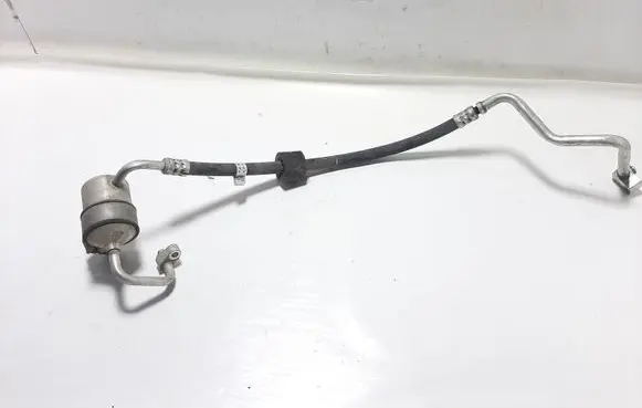 Air conditioning (A/C) pipe/hose