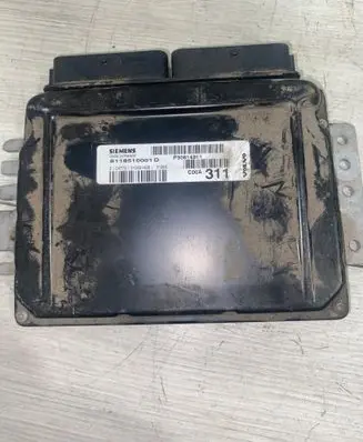 Volvo S40, V40 Engine control unit/module P30614311 04773 210431428