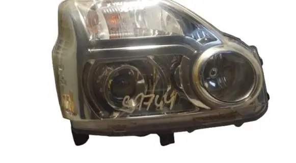 Nissan X-Trail T31 Headlight/headlamp