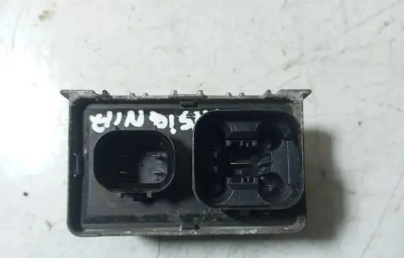 Opel Insignia A Glow plug pre-heat relay 55574293 085230 0532122601