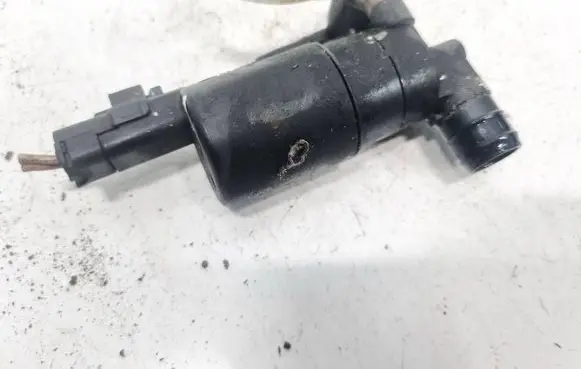 Windscreen/windshield washer pump