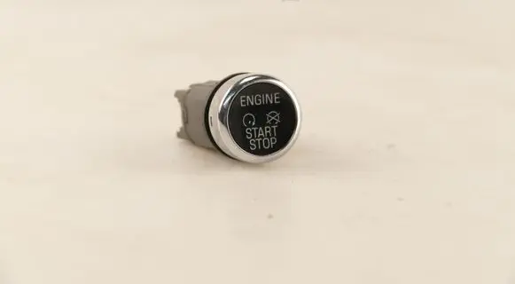 Ford Kuga II Engine start stop button switch 11572AA