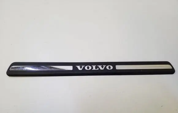Volvo XC90 Front sill trim cover 8659960