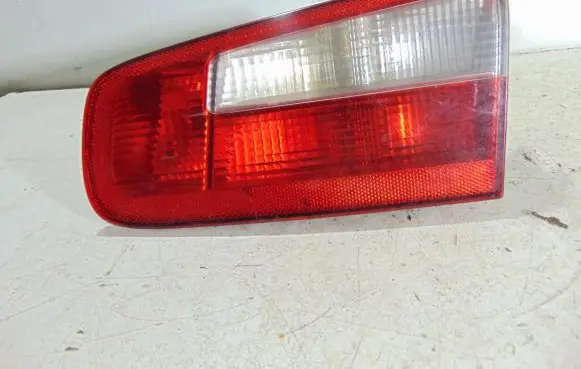 Renault Laguna II Tailgate rear/tail lights
