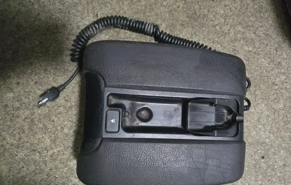 BMW 5 E39 Armrest 804033