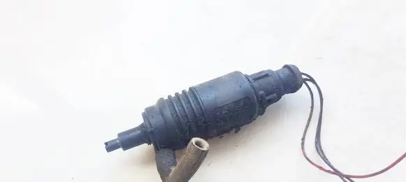 Audi A6 S6 C4 4A Windscreen/windshield washer pump 4a0955651