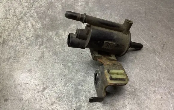 Mini One - Cooper R50 - 53 Turbo solenoid valve 1997278